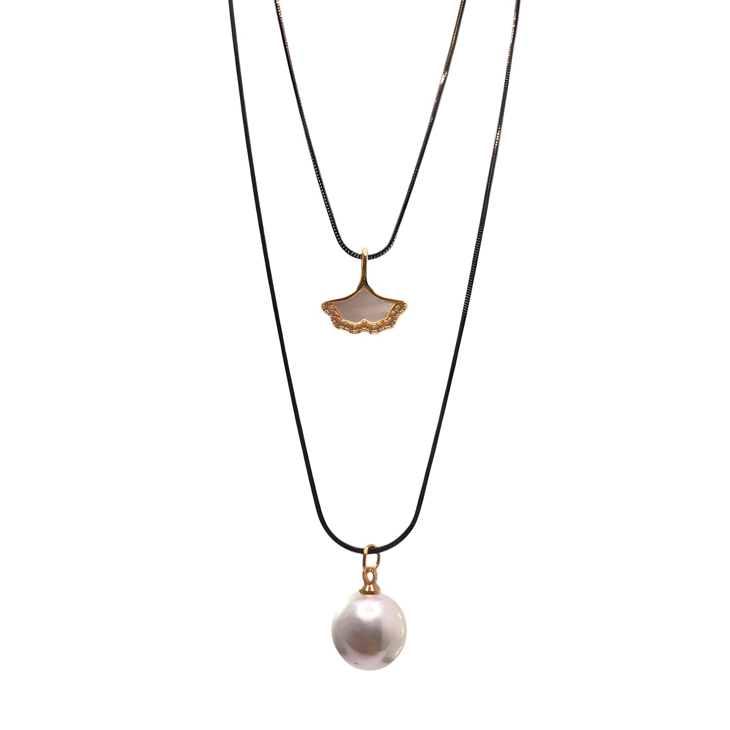 Radiant Shell Pearl 2 Layer Necklace