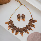 Traditional Design Choker Necklace Set