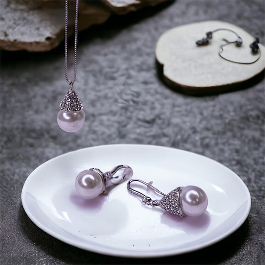 White Pearl Drop Pendant Set