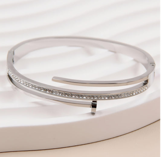 Silver Plated AD Studded Stainless Steel Style Bracelet for Women